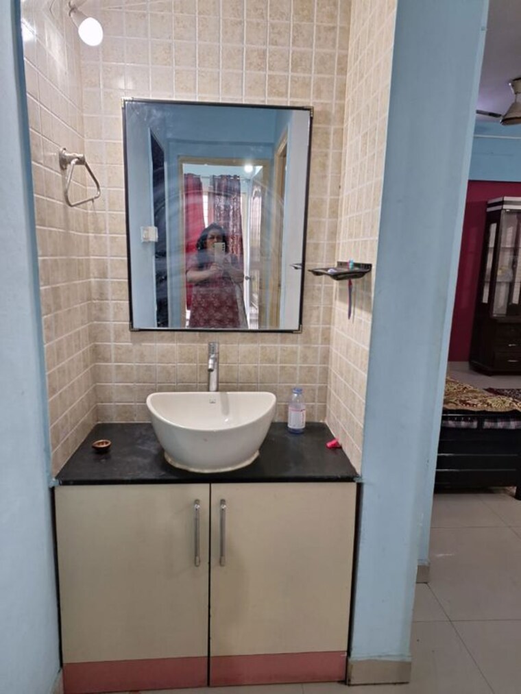 Bathroom, goel-ganga-skies 2 Bedroom 1080 Sq.Ft. Apartment In Pimpri Pune 10443495