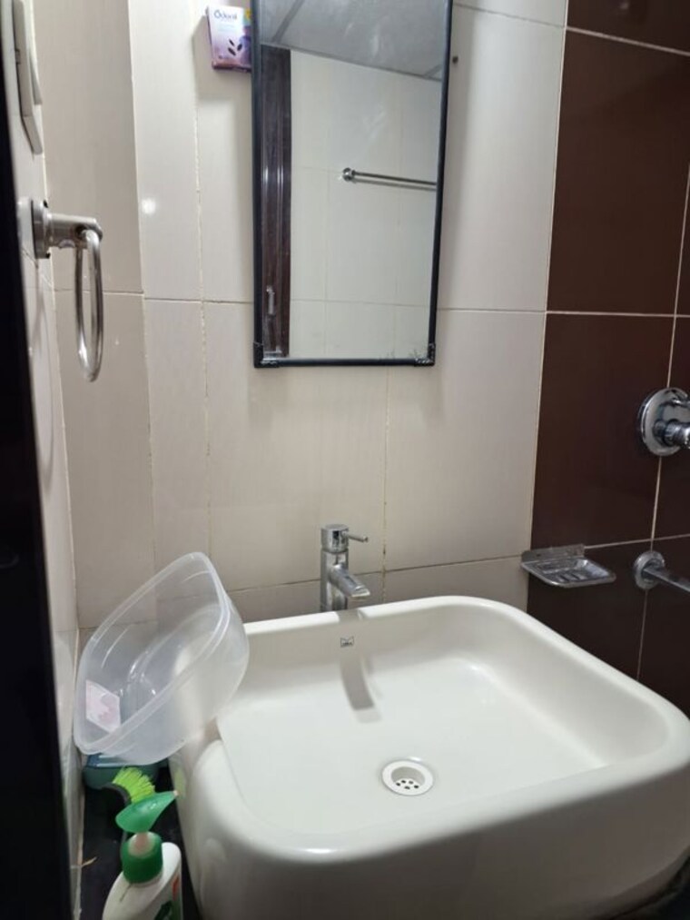 Bathroom, goel-ganga-skies 2 Bedroom 1080 Sq.Ft. Apartment In Pimpri Pune 10443495
