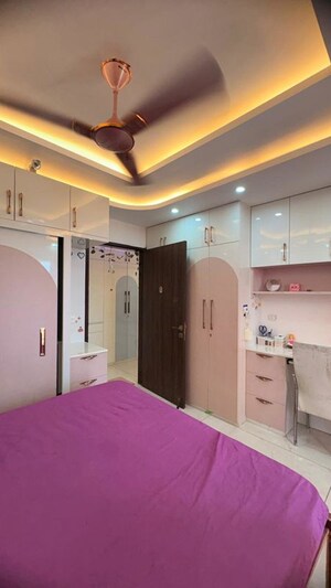 Kitchen in 3.5 BHK Apartment at Rishita Manhattan, Gomti Nagar – for Rent