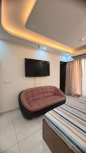 Bedroom in 3.5 BHK Apartment at Rishita Manhattan, Gomti Nagar – for Rent