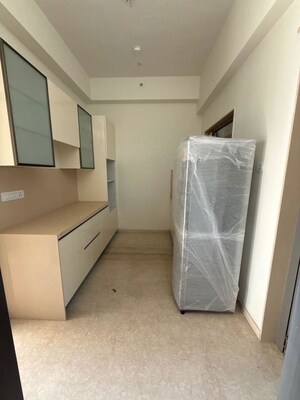Bathroom in 4 BHK Apartment at Piramal Mahalaxmi, Mahalaxmi – for Rent