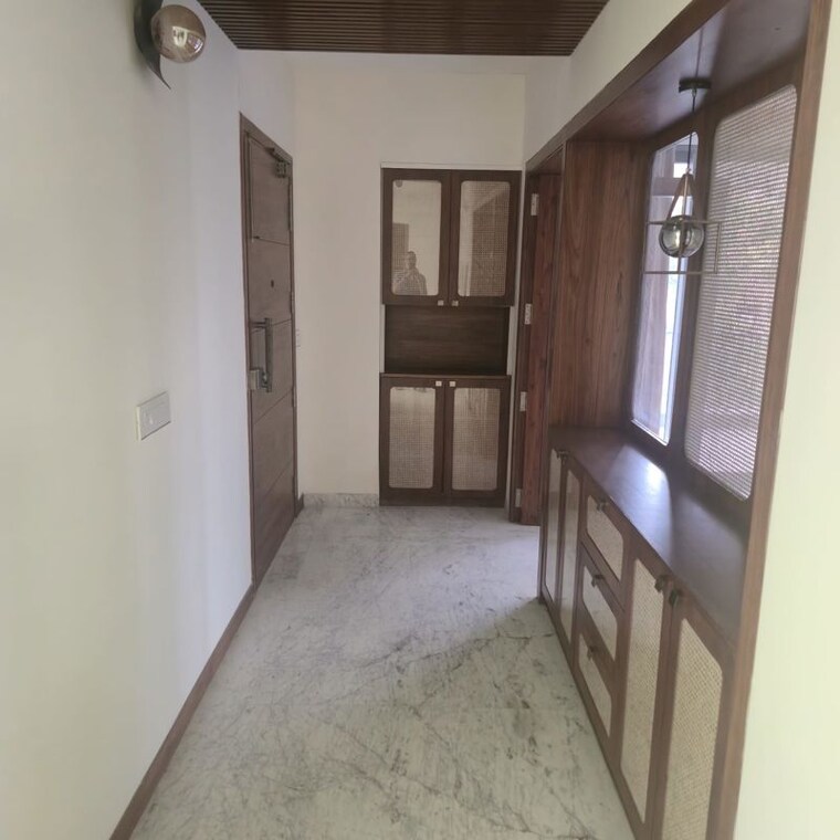 Room, sector 11 3 Bedroom 4500 Sq.Ft. Builder Floor In Sector 11 Chandigarh 10443514