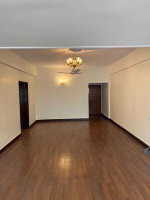 Room in 2 BHK Apartment at Ashray CHS Bandra West, Bandra West – for Rent