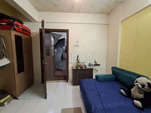 Living Room in 1 RK Apartment at Dahisar West – for Rent