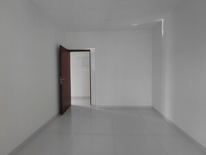 Room in 3 BHK Apartment at Lotus Sky Garden, Malad West – for Sale