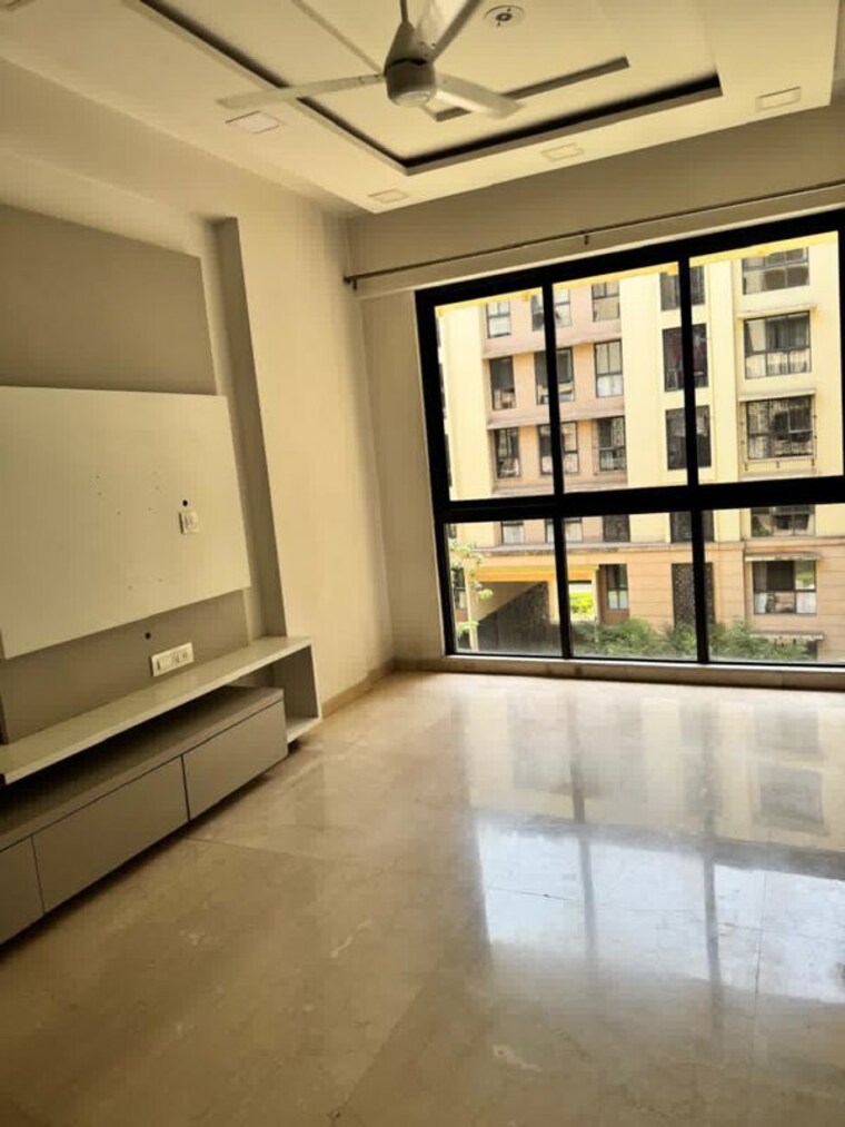 Balcony, lodha-sterling-tower-k 3 Bedroom 1041 Sq.Ft. Apartment In Kolshet Road Thane 10443532