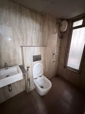 Bathroom in 1.5 BHK Apartment at Lodha Amara, Kolshet Road – for Sale