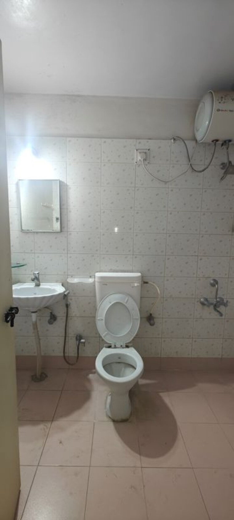 Attached Bathroom, kumar-suraksha 2 Bedroom 1000 Sq.Ft. Apartment In Kondhwa Pune 10443534