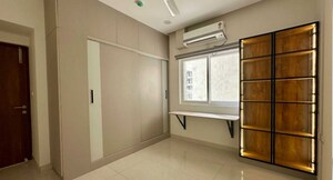 Room in 3 BHK Apartment at Prestige Beverly Hills, Kokapet – for Rent