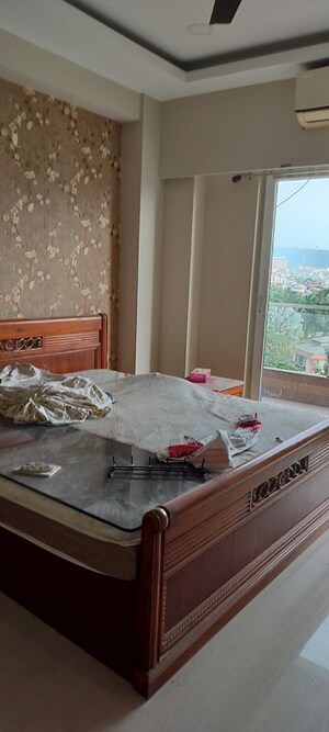 Bedroom in 4 BHK Apartment at Subham Buildwell, Ambikagirinagar – for Rent