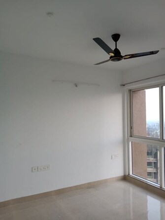 1 BHK 412 Sq.Ft. Apartment in Rustomjee Bella Phase 1