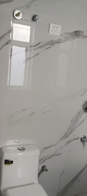 Bathroom in 2.5 BHK Builder Floor at Smart World Gems, Sector 89 – for Rent