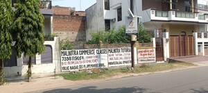  Plot For Sale in Vikas Nagar