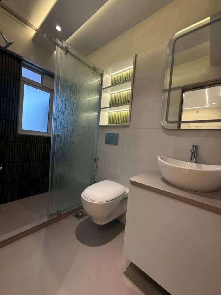 Bathroom, versova-neptune-apartment 2 Bedroom 1000 Sq.Ft. Apartment In Andheri West Mumbai 10443625