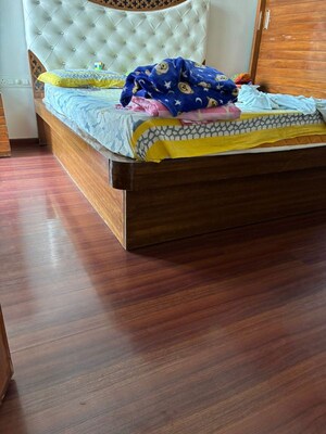 Bedroom in 2 BHK Apartment at Amanora Neo Towers, Hadapsar – for Rent