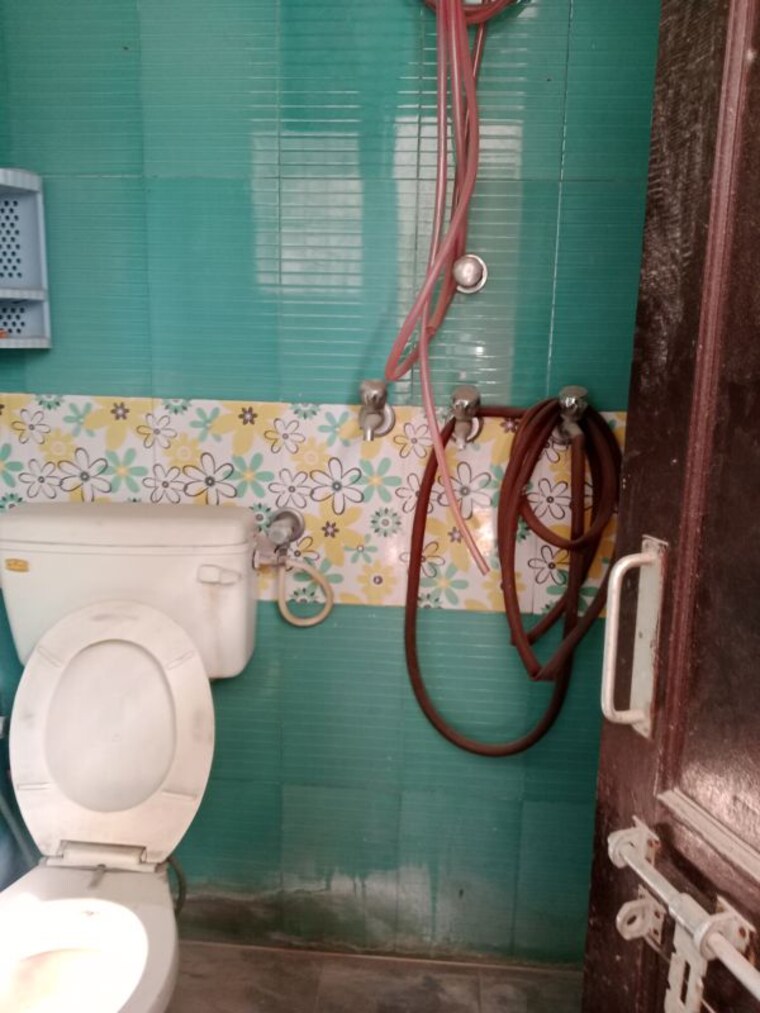 Bathroom, huda 1 RK 251 Sq.Ft. Builder Floor In Huda Panipat 10443636