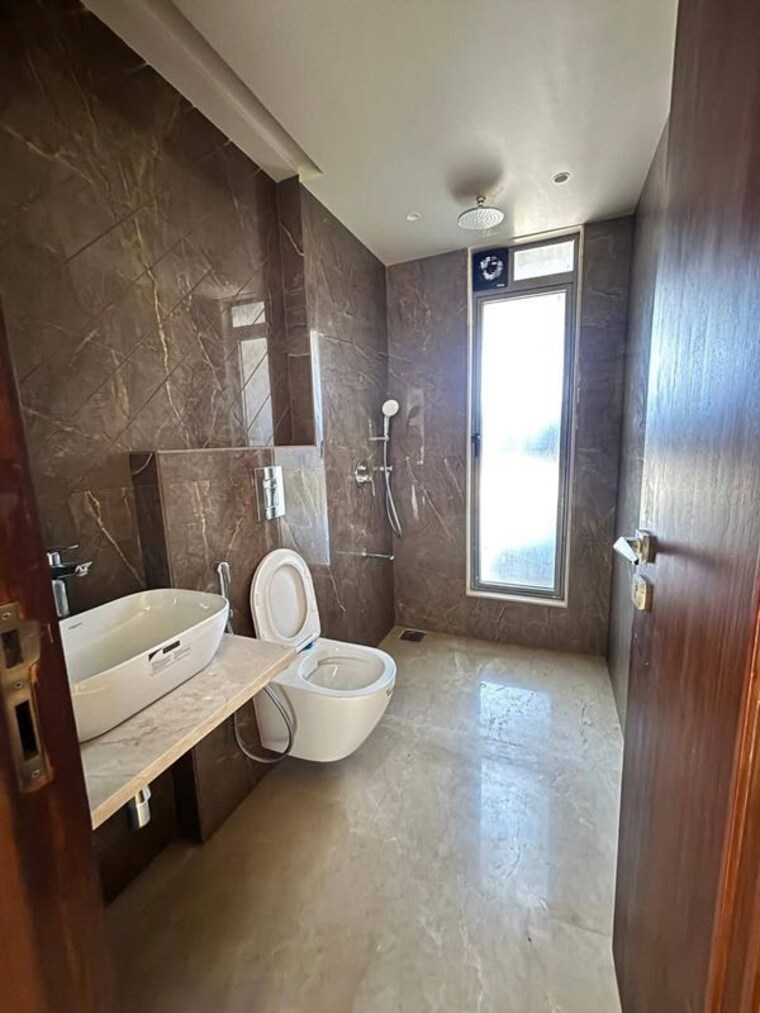 Bathroom, azad-nagar-sangam-chs-andheri 2 Bedroom 900 Sq.Ft. Apartment In Andheri West Mumbai 10443633