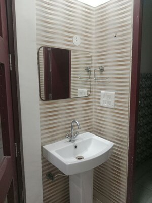 Bathroom in 2 BHK Builder Floor at Sector 25 Phase 1 – for Rent