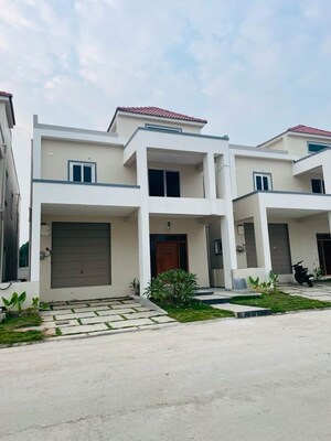 Room in 3 BHK Villa at Sri Mytri Aavasa, Mokila – for Sale