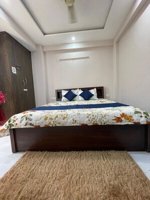 Bedroom in 1 RK Builder Floor at Sector 10a – for Rent