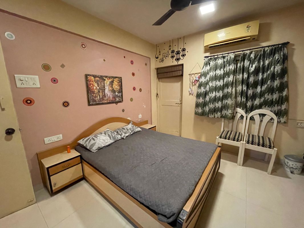 2 BHK +  750 Sq.Ft. Apartment in Wood Rose CHS