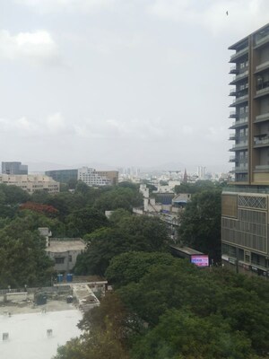  Office Space For Rent in Kamgar Putala Vasahat