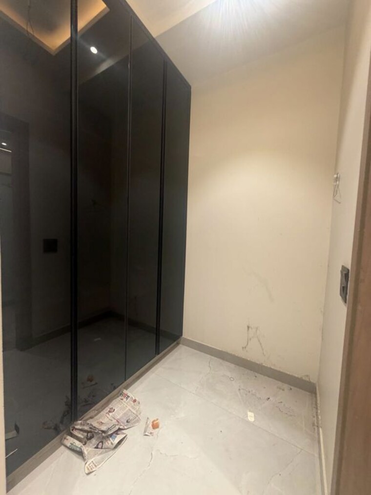 Bathroom, ardee-city 3 Bedroom 2000 Sq.Ft. Builder Floor In Sector 52 Gurgaon 10443685