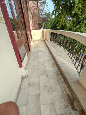 Balcony in 2 BHK Builder Floor at Sector 15 – for Rent