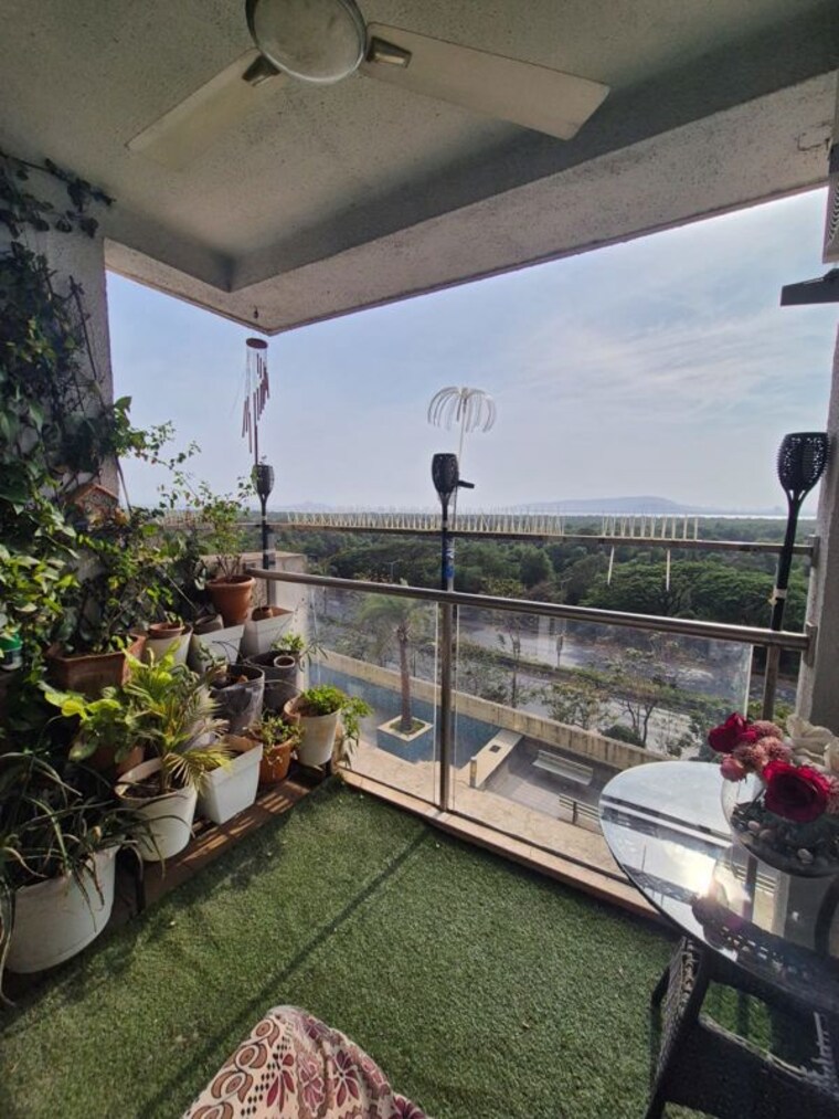 Balcony, the-wadhwa-palm-beach-residency 2.5 Bedroom 1545 Sq.Ft. Apartment In Nerul Sector 4 Navi Mumbai 10311395