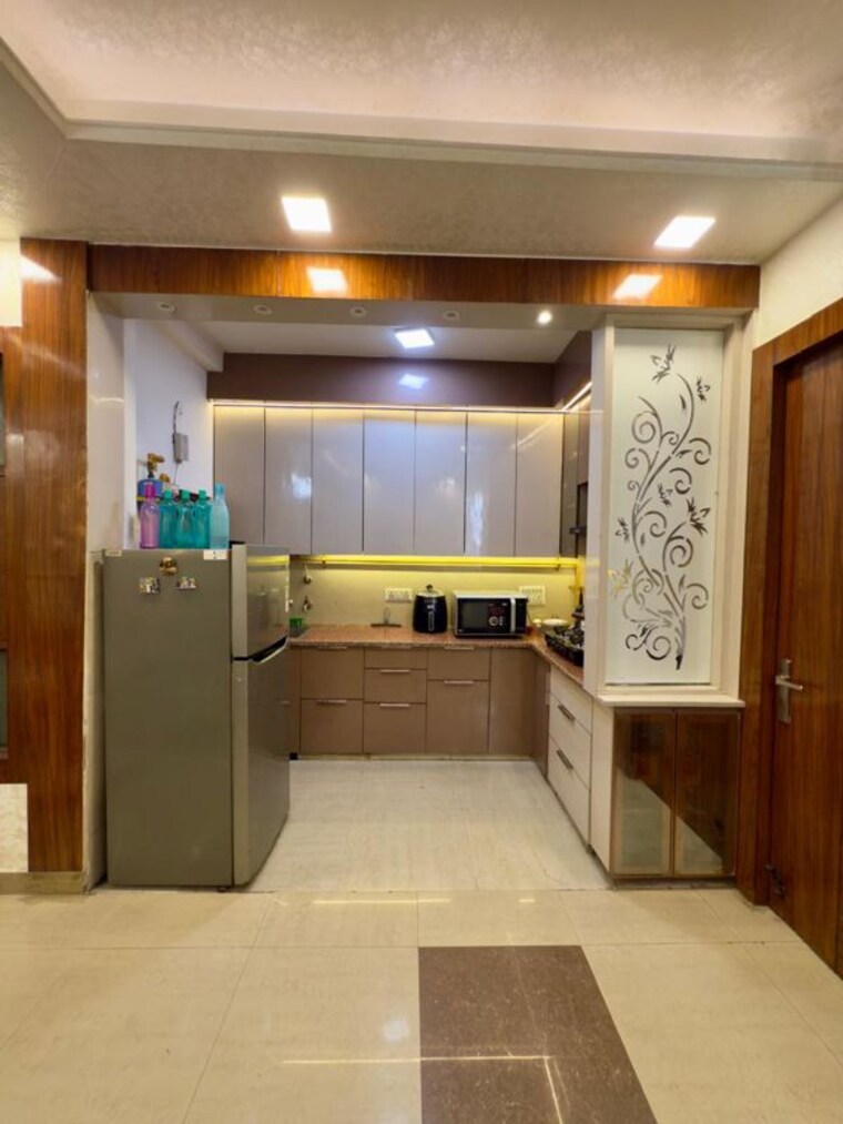 Kitchen, niti khand ii 3.5 Bedroom 112 Sq.Mt. Builder Floor In Niti Khand ii Ghaziabad 10443698