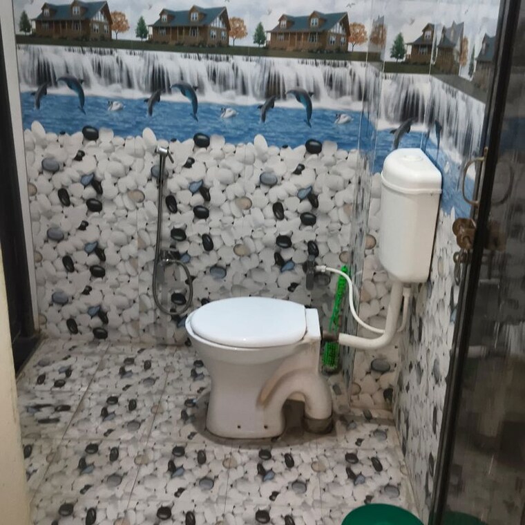 Bathroom, bijnor 3 Bedroom 1200 Sq.Ft. Builder Floor In Bijnor Lucknow 10443705