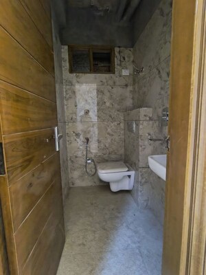 Bathroom in 1 BHK Builder Floor at Arsh Green Heights, Gaur City 1 – for Rent