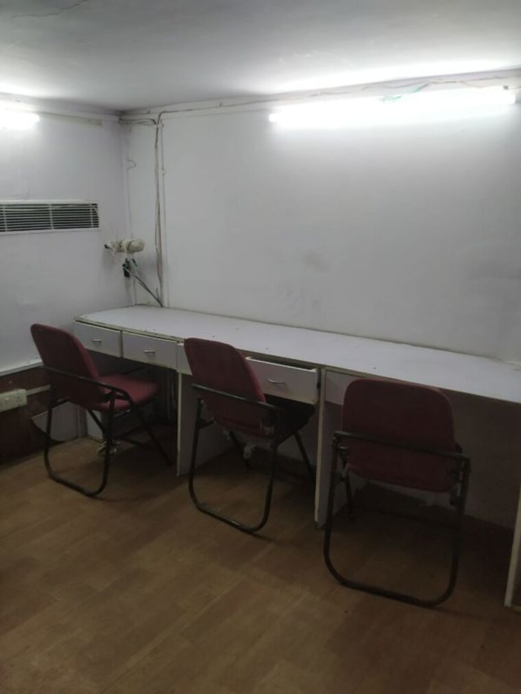 Team Area, haware-fantasia Commercial Office Space 237 Sq.Ft. In Vashi Sector 28 Navi Mumbai 10443716