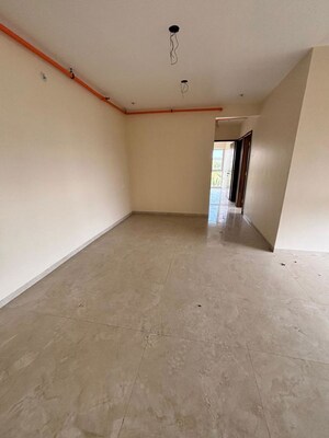 Room in 1 RK Apartment at Rajeev Niwas, Chembur – for Rent