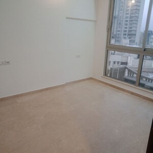 Room in 1 BHK Apartment at Hiranandani Regent Hill, Powai – for Rent
