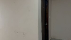 Room in 3 BHK Apartment at Madhapur – for Rent