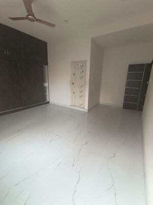  Office Space For Rent in Hrbr Layout
