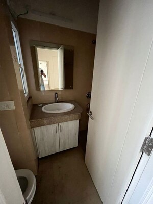 Bathroom in 2.5 BHK Apartment at Emaar Emerald Estate, Sector 65 – for Rent