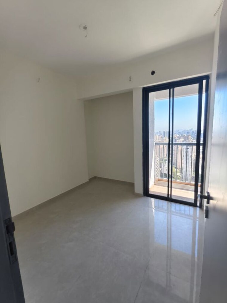 Room, dhamji-shamji-mahavir-spring-tulip-phase-1 2 Bedroom 782 Sq.Ft. Apartment In Pokhran Road No Two Thane 10443900