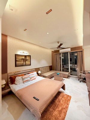 Bedroom in Studio Apartment at Gaur City Center, Sector 4 Greater Noida – for Rent