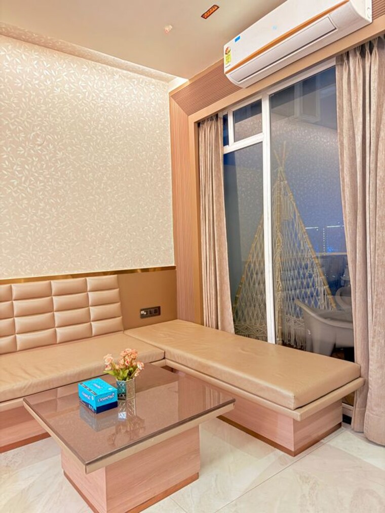 Balcony, gaur-city-center Studio 600 Sq.Ft. Apartment In Sector 4 Greater Noida Greater Noida 10443940