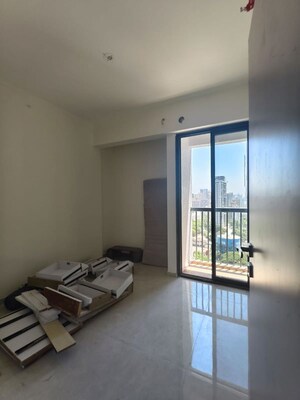 Room in 2 BHK Apartment at Damji Shamji Mahavir Spring Tulip Phase 1, Pokhran Road No Two – for Sale