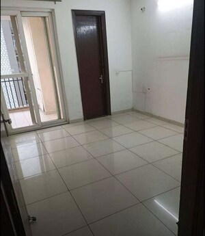 2 BHK Apartment For Rent in Motiaz Royal Citi, Ambala Highway