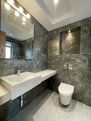 Bathroom in 3 BHK Apartment at Group Seven Rushi Heights, Goregaon East – for Rent