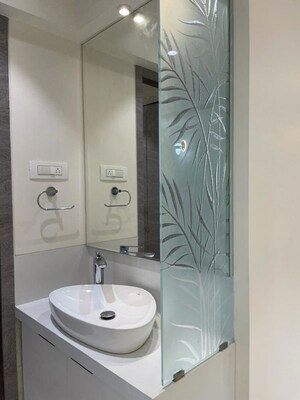 Bathroom in 3 BHK Apartment at Group Seven Rushi Heights, Goregaon East – for Rent