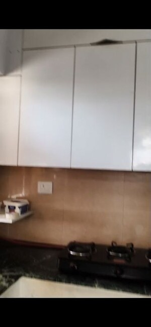 Room in 2 BHK Apartment at Vashisht Heights, Sector 87 – for Rent