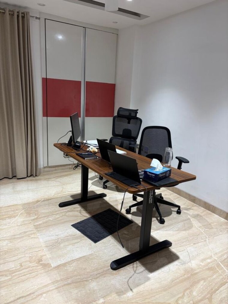 Gym, dlf cyber city 3 Bedroom 2200 Sq.Ft. Builder Floor In Dlf Cyber City Gurgaon 10444003