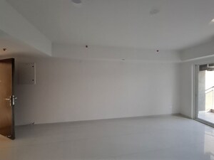 Room in 2.5 BHK Builder Floor at Vatika INXT Emilia floors, Sector 82 – for Rent