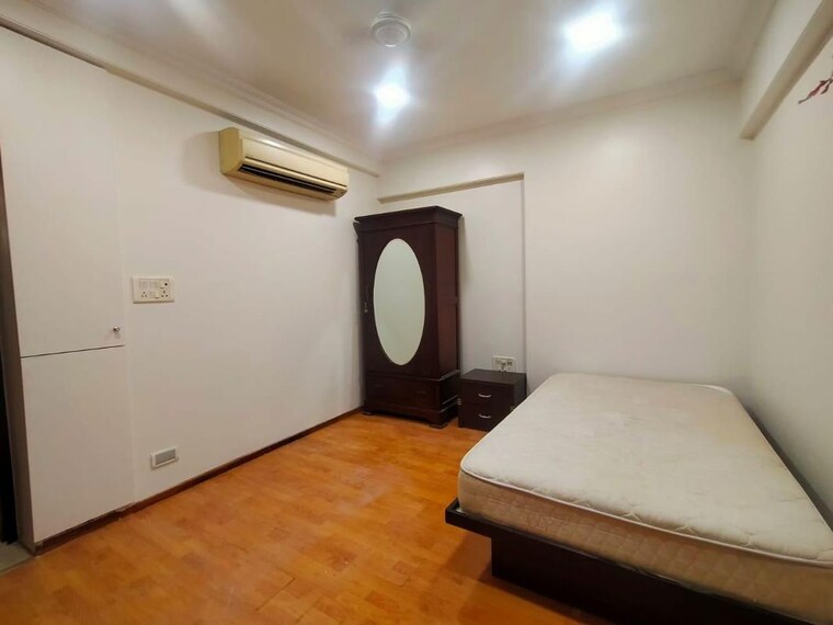 Room, sunshine-heights 3 Bedroom 1600 Sq.Ft. Apartment In Dadar West Mumbai 10444037