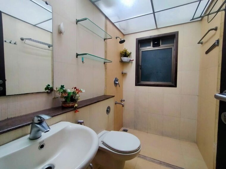 Bathroom, sunshine-heights 3 Bedroom 1600 Sq.Ft. Apartment In Dadar West Mumbai 10444037